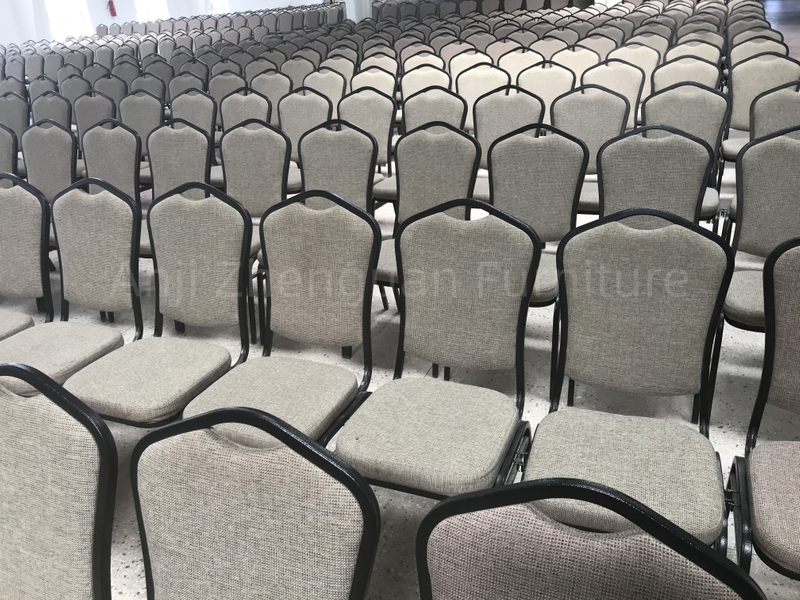 Anji Zhenguan Stackable Gray Fabric Black Frame Premium Crown Back Metal Banquet Chair(ZG10-008)