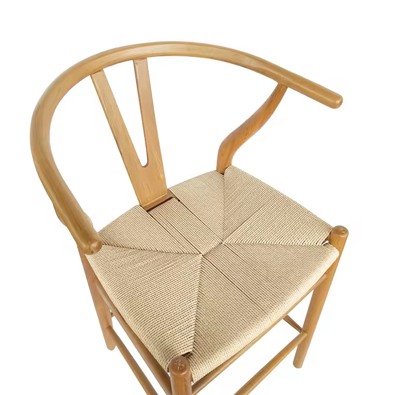 Hot Selling High Quality Modern Cafe Banquet Dining Chair Solid Wooden Stool Classic Cow Horn Bar Rattan Chair (ZG25-007)