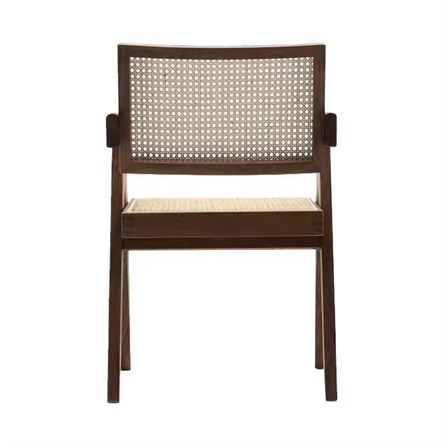 China Factory Supply Wood Rattan Home Furniture Dining Chair with Armrest (ZG16-018)